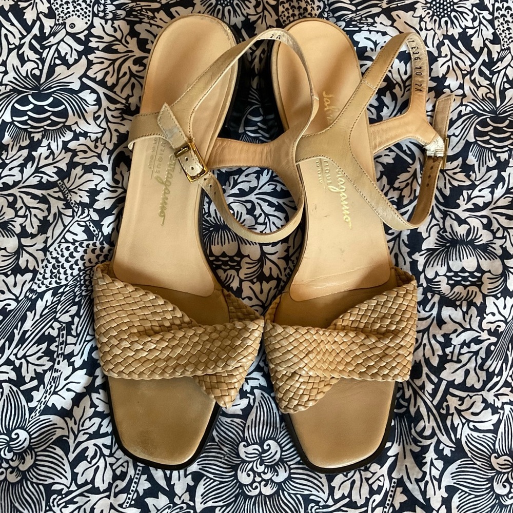 Salvatore Ferragamo Woven Leather Sandals Size 10, Pre-Owned Worn Soles